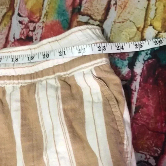 Old navy‎ plus size 4X khaki and white soft pull on shorts - Picture 6 of 6